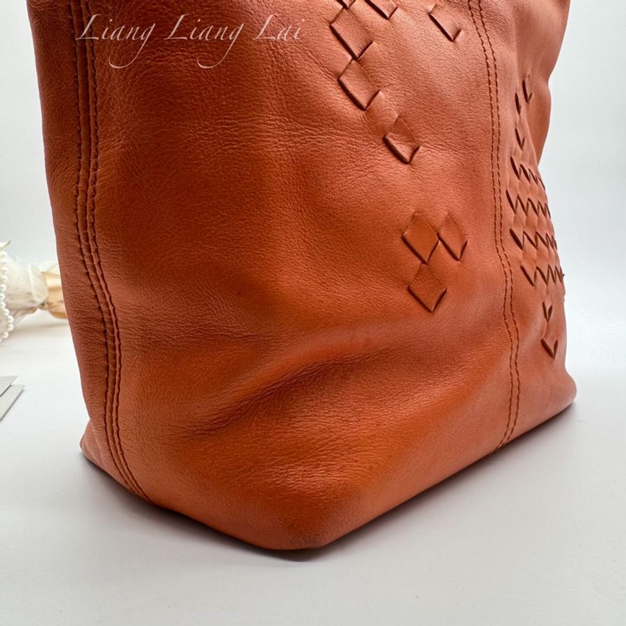 BOTTEGA VENETA BV蜜柑橘色小羊皮編織小托特包 |手拿包-21