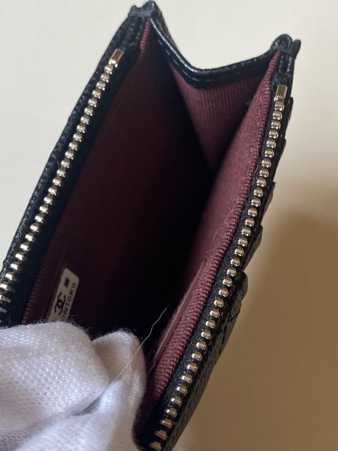 914intheair 『全新全配稀有款』Chanel 黑銀牛 荔枝皮 一字零錢包 L型零錢包 卡包-10