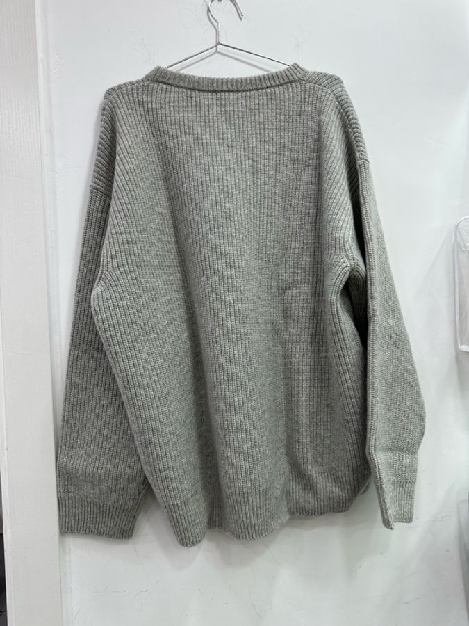 CELINE 新款灰色水鑽字母logo毛衣 M碼-1