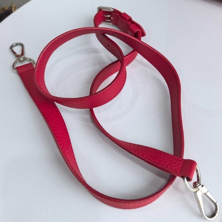 路易威登/Louis Vuitton 紅色Capucines卡普辛中號手提斜背包-9
