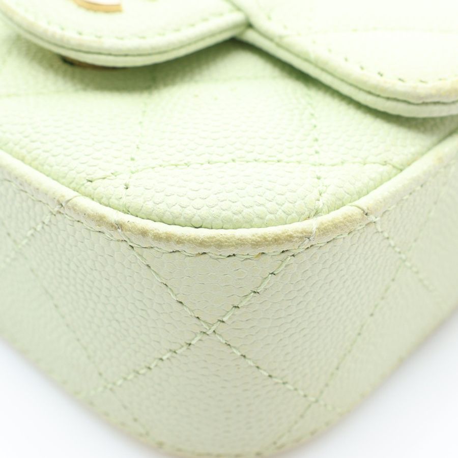 Mini Classic Clutch 鍊帶 肩背包 綠色 荔枝紋牛皮 無卡【CHANEL 香奈兒】  AP2475-8