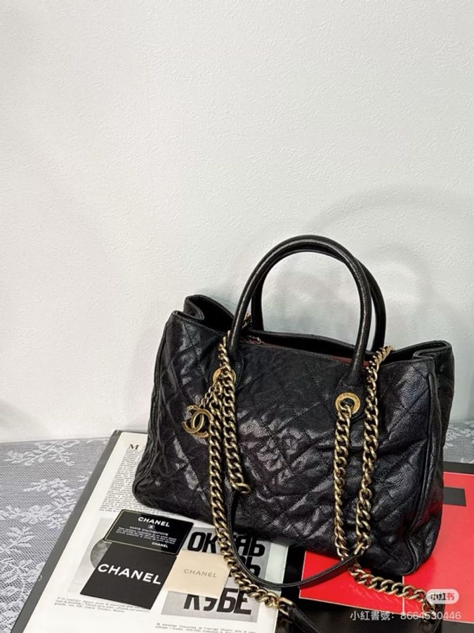 Chanel • 經典黑金荔枝牛皮保齡球包 🈶保卡-1
