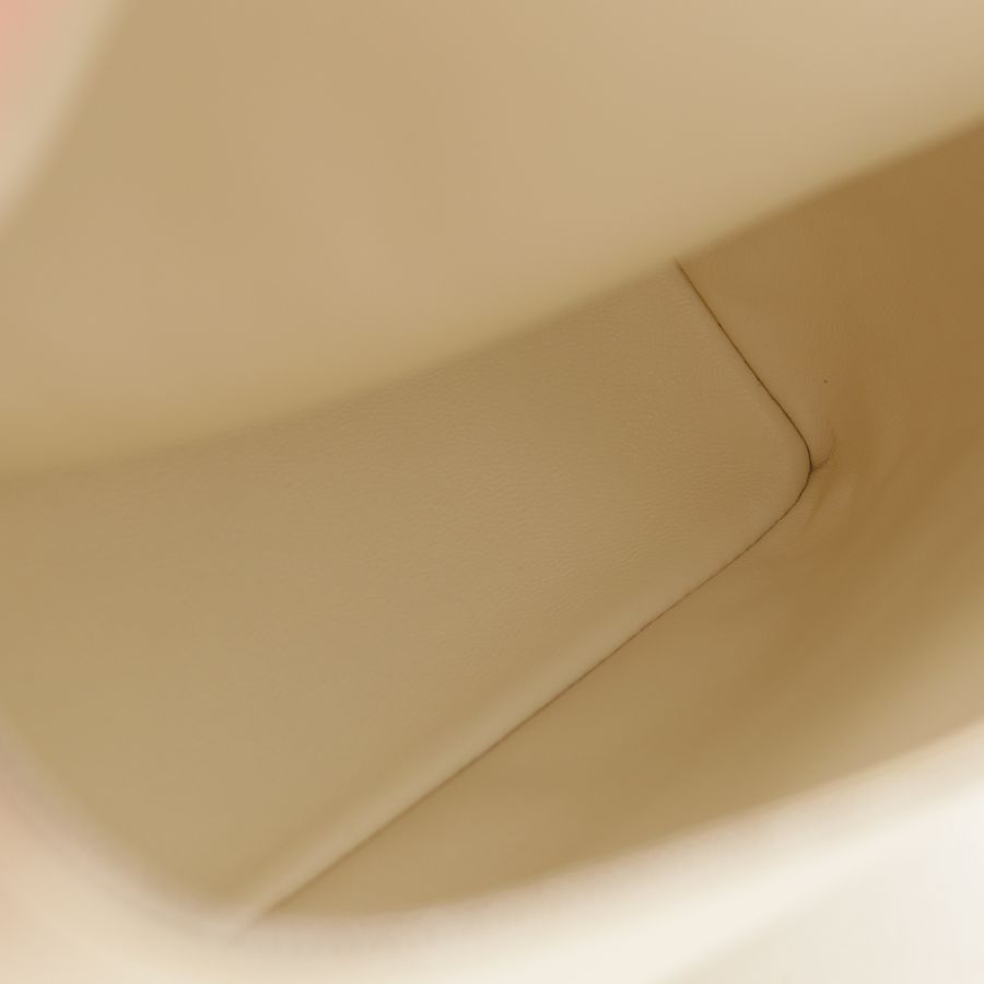 Loro Piana Extra Pocket L23.5 奶昔白 牛皮 雙肩包-14