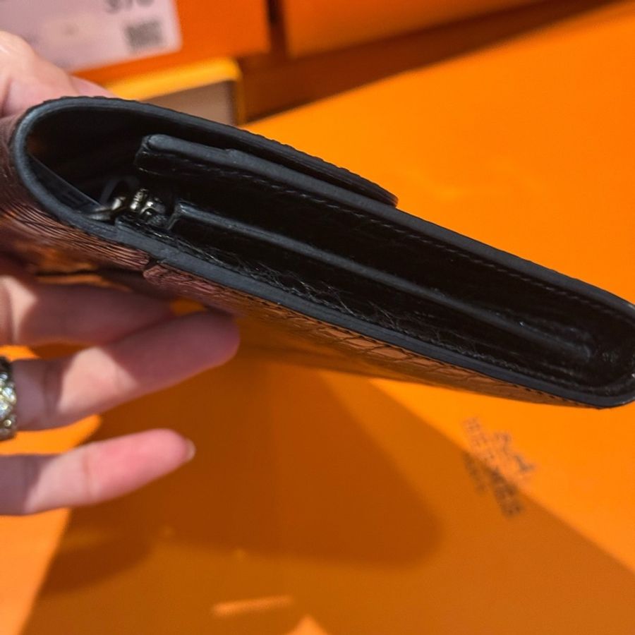 Hermes 愛馬仕黑色 銀扣方塊亮面鰐魚皮 康康long 長款錢包 框O刻 。-2