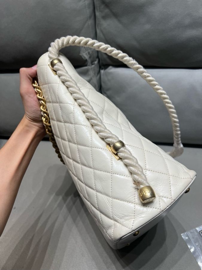 Chanel 香奈兒白金油蠟皮嬉皮hobo水桶包-3