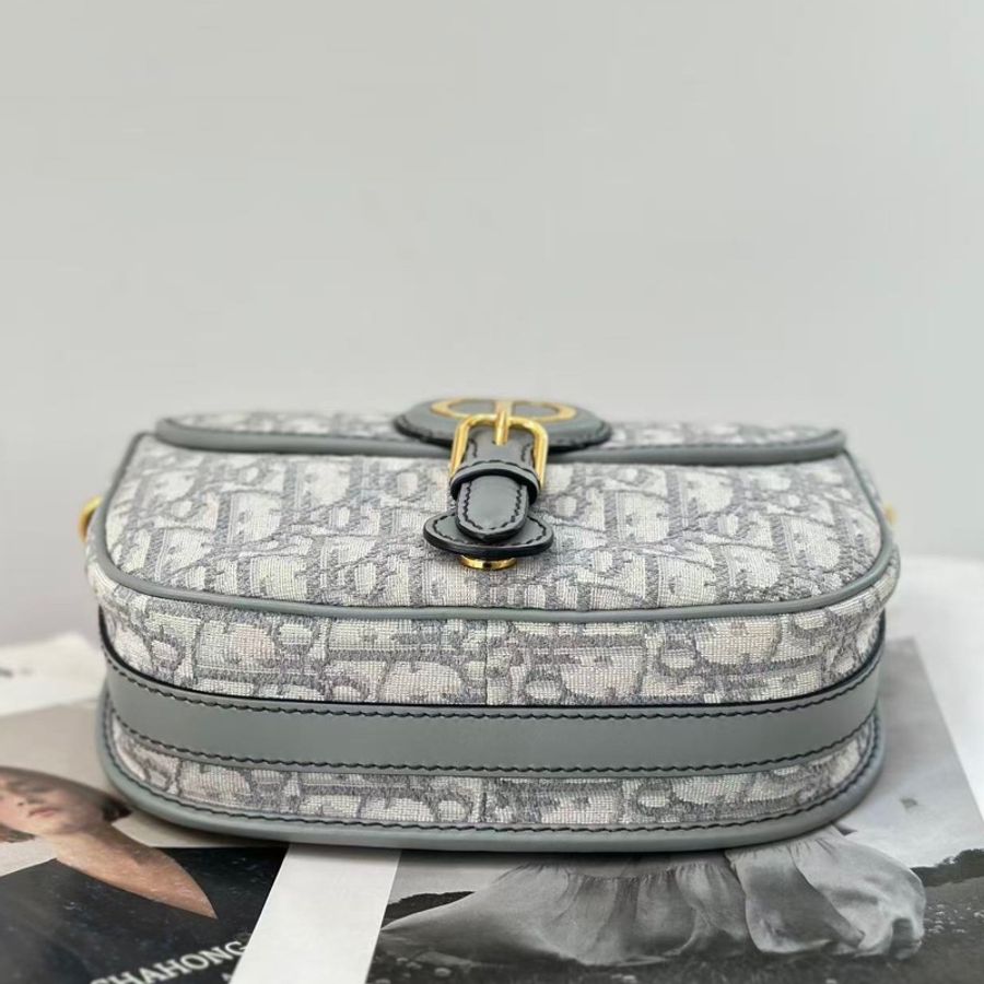 迪奧/Dior  M9319UTZQ_M932 Dior Bobby 手袋為單肩包款式-3