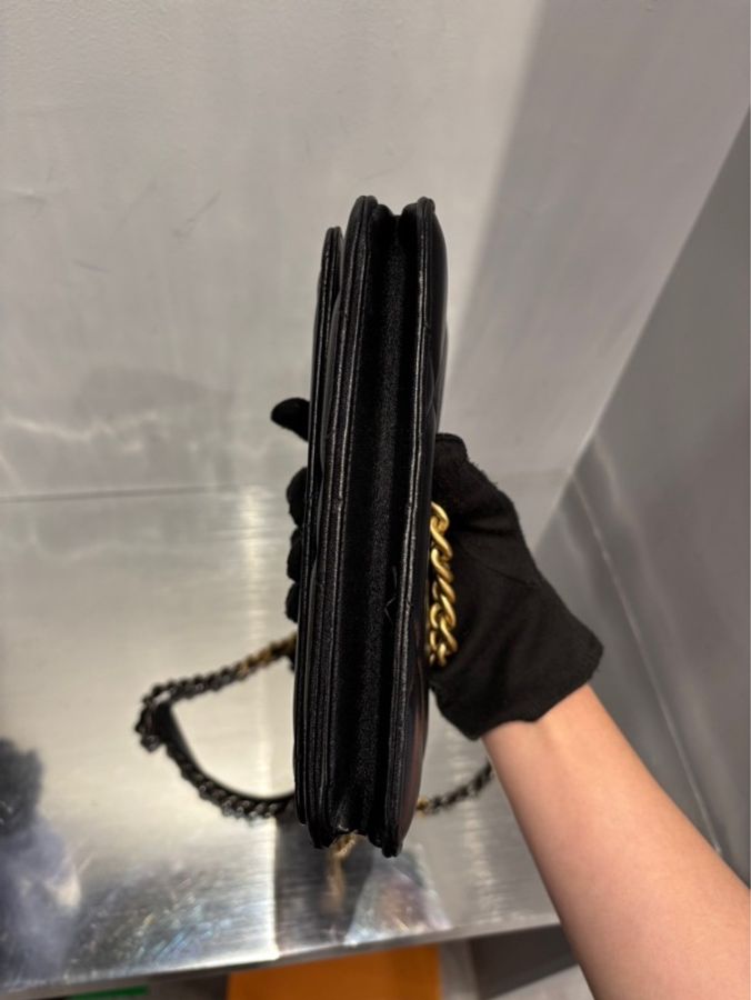全網最低🌟Chanel 19 Bag Woc 鏈條錢包 ｜Classic Trend CT精品｜台北東區實體-9