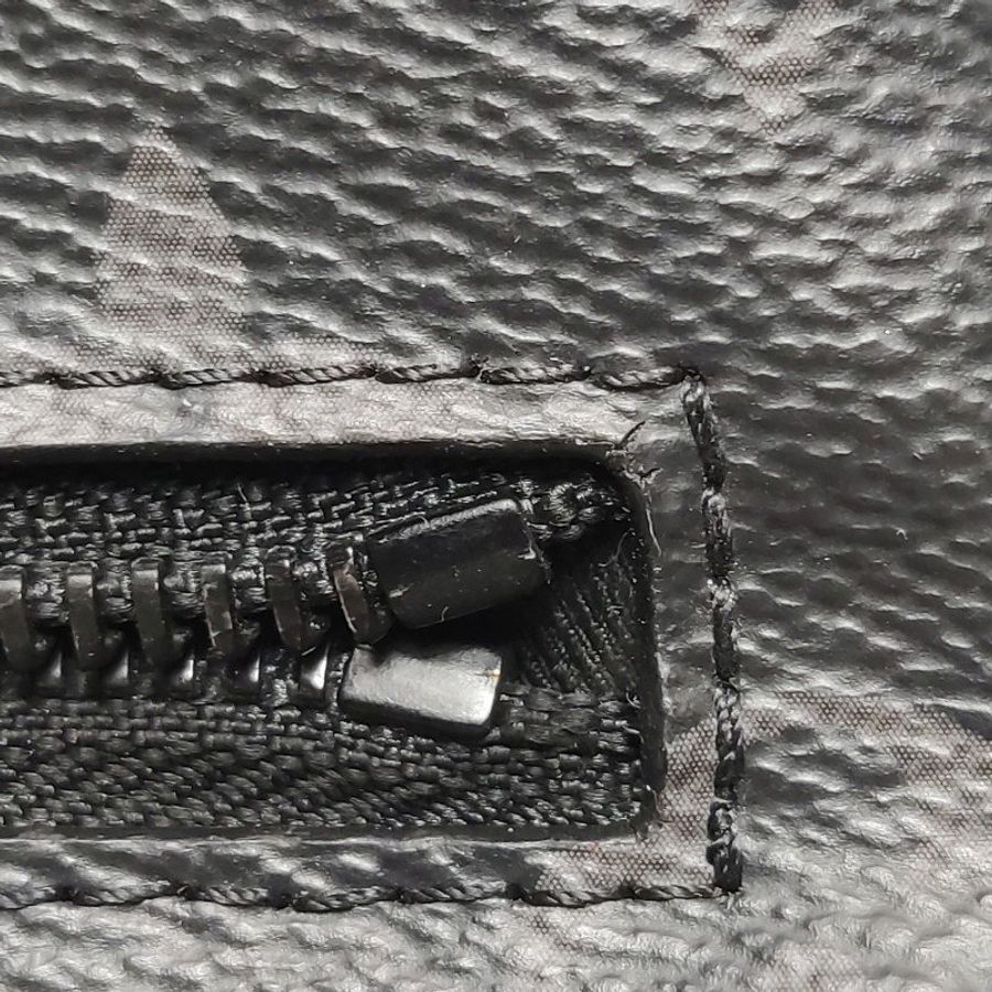 Louis Vuitton (LV) Soft Trunk迷你牛皮Monogram印花鉚釘包角斜背包單肩包晶片款-20