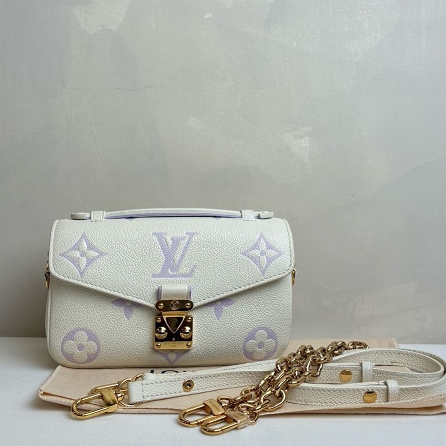 LV/路易威登 芯片款 小郵差香芋 五金帶膜 白色牛皮 手提肩帶款-0