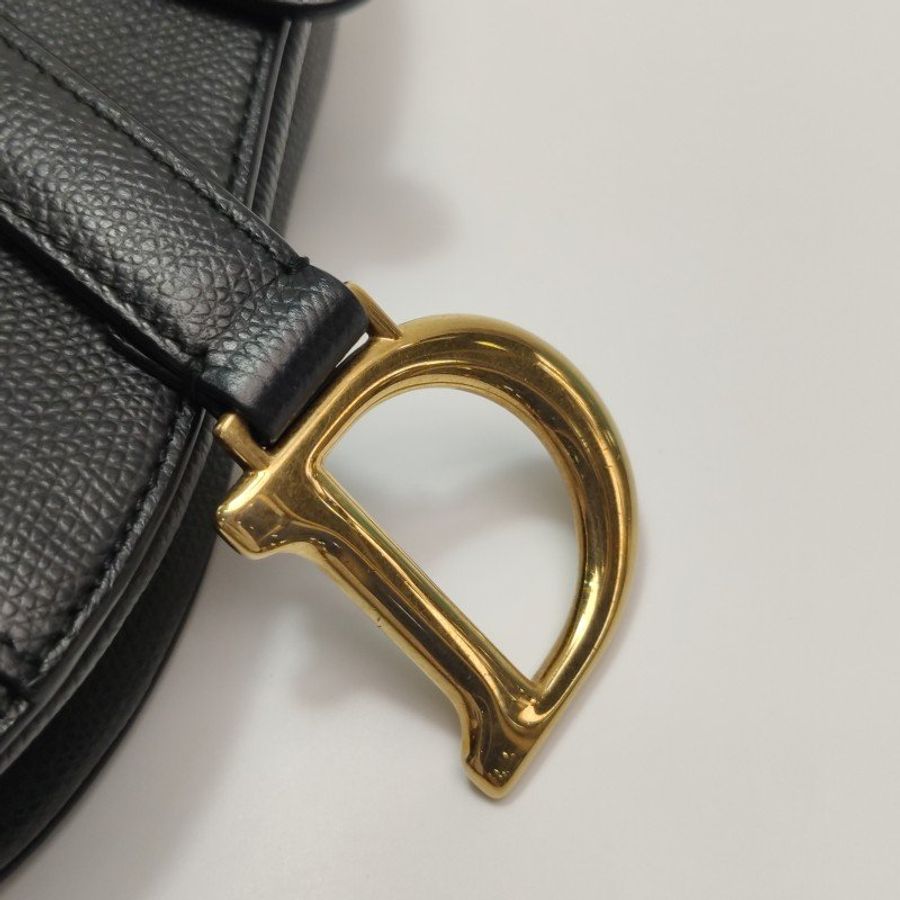 Dior Saddle馬鞍包迷你牛皮純色馬鞍造型手提包-11