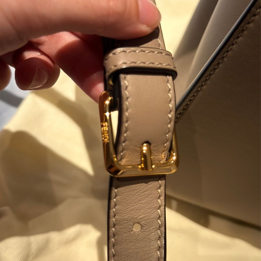 FENDI Peekaboo Essential Small 經典灰 金釦｜台灣專櫃購入  近新美品-14