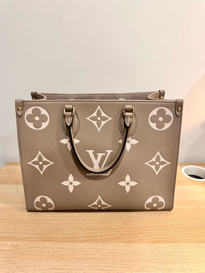 LOUIS VUITTON路易威登LV-on the go MM斑鳩灰-6