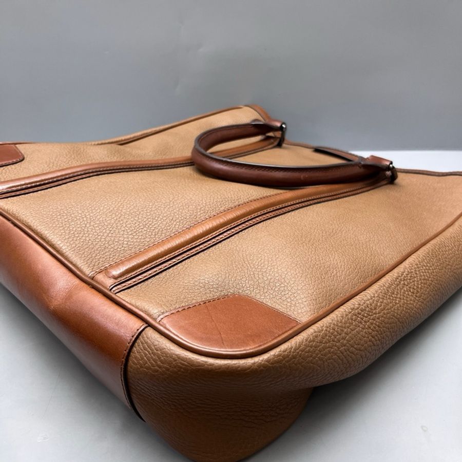 Burberry 棕色荔枝紋托特包-4