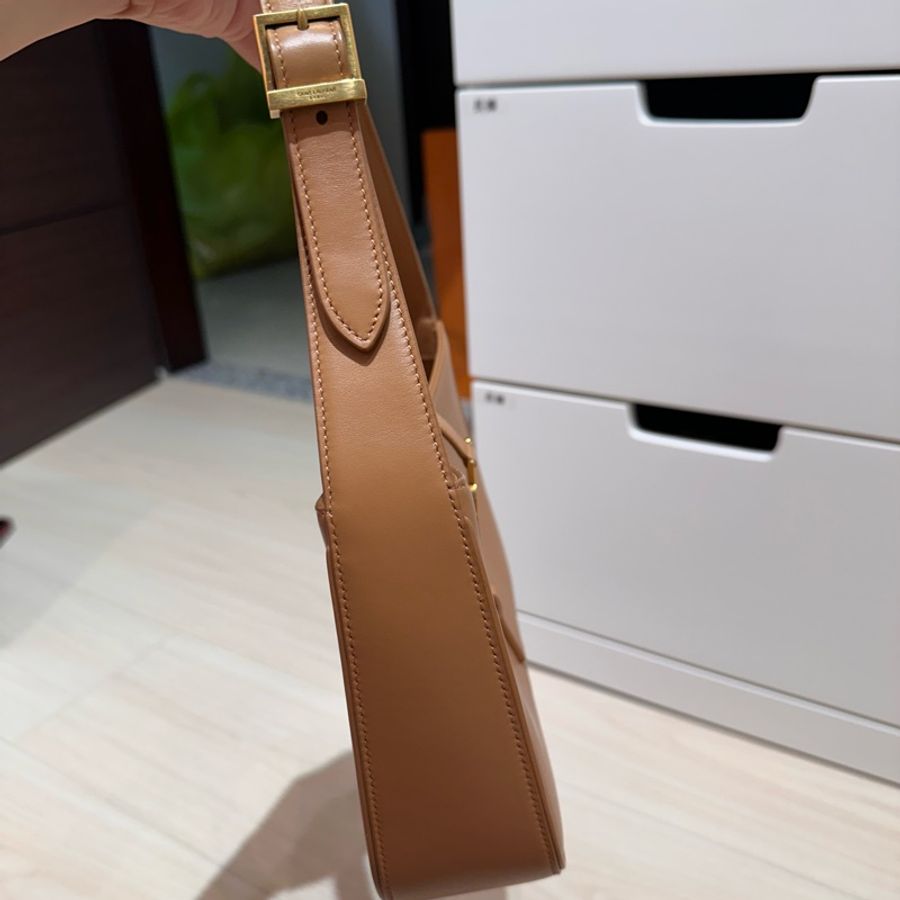 Saint Laurent Le 5 A 7 Mini Hobo 奶茶色皮革腋下包-4