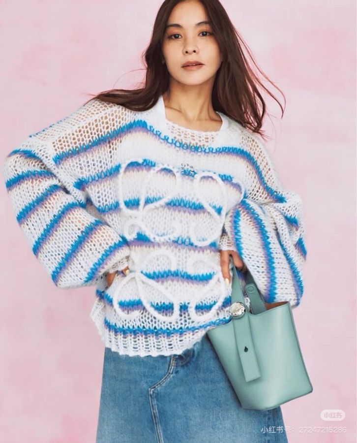 【威選精品】💚 LOEWE Pebble Bucket 湖綠色牛皮水桶包｜Pebble 菜籃子系列-1
