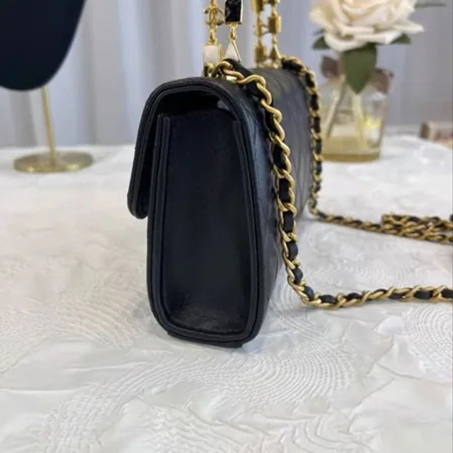 【威選精品】🖤 CHANEL 22B 黑金羊皮琺瑯手柄 Kelly 包｜限量人氣款-10