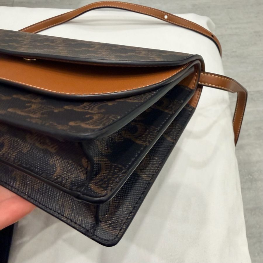 Celine 經典老花 信封包 woc-13