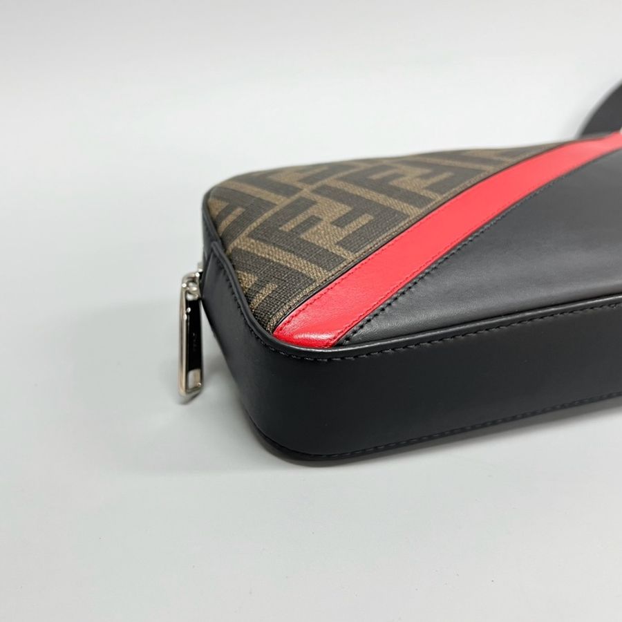 Fendi • 經典老花拼皮相機包 🈶原廠塵袋-4