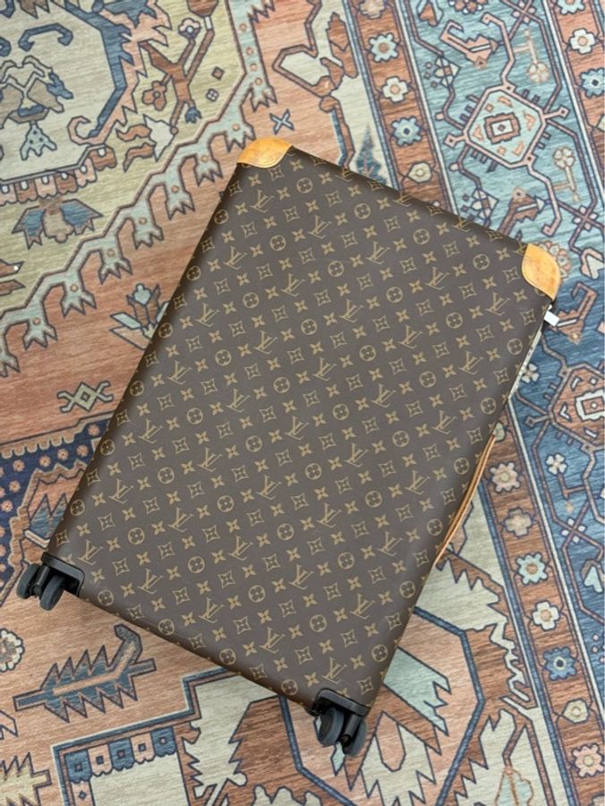 Louis Vuitton • 經典老花Horizon 70 行李箱 原價十幾萬-1