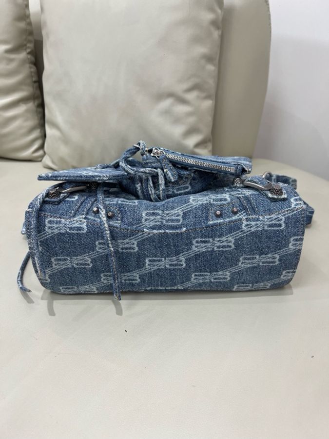 BALENCIAGA 巴黎世家 xs 牛仔機車包 Neo Cagole限定牛仔系列 附件：鏡-4