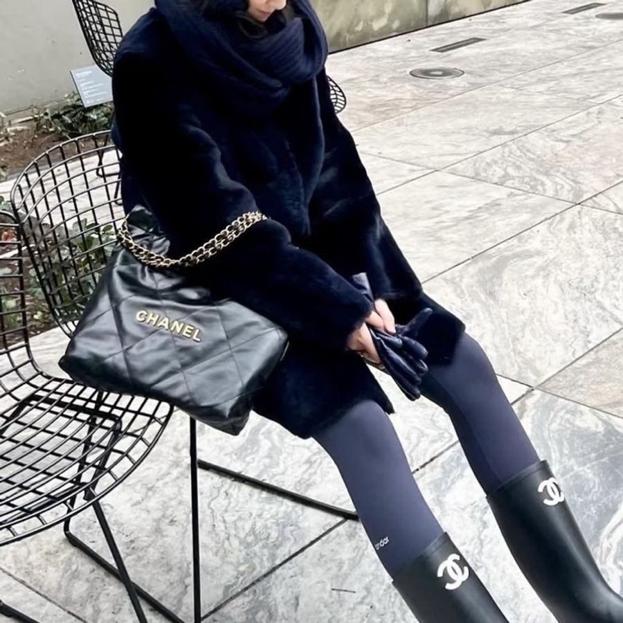 CHANEL香奈兒黑金22bag小號 全新全配🈶購證🌺-1