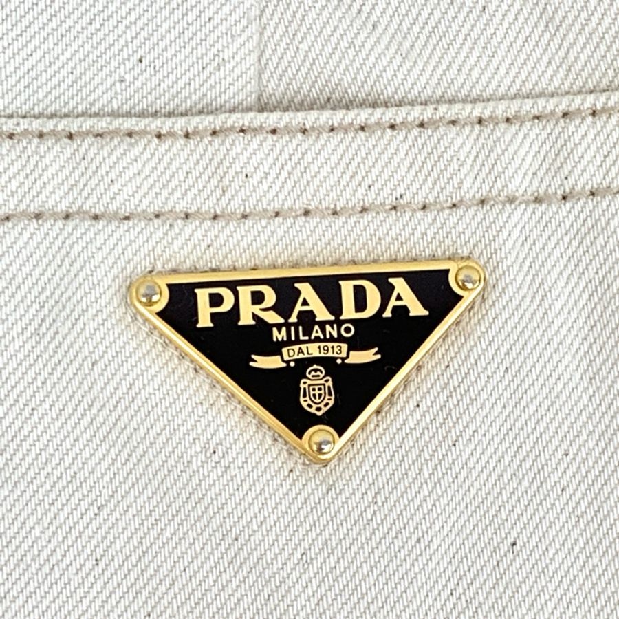 Prada 23款 米色三角标半身短裙 M码-3