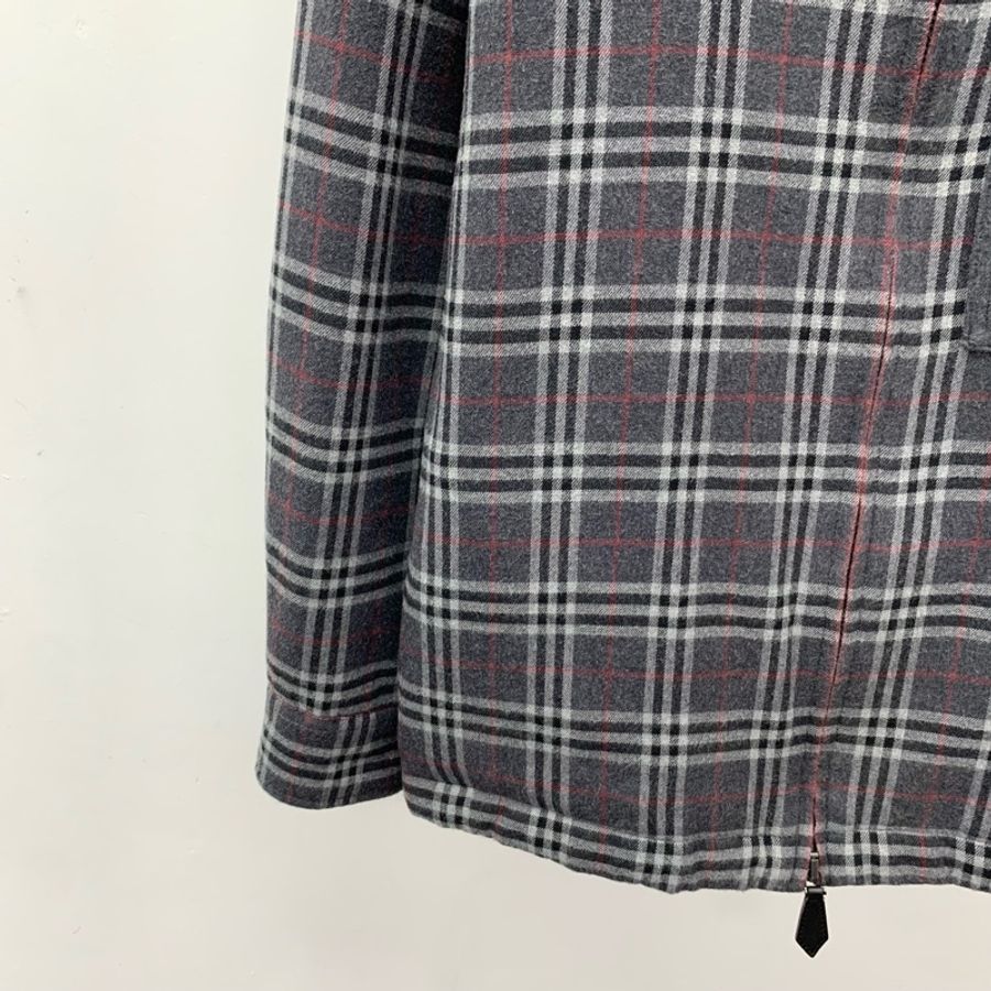Burberry 深灰格纹夹克外套 XS码-3