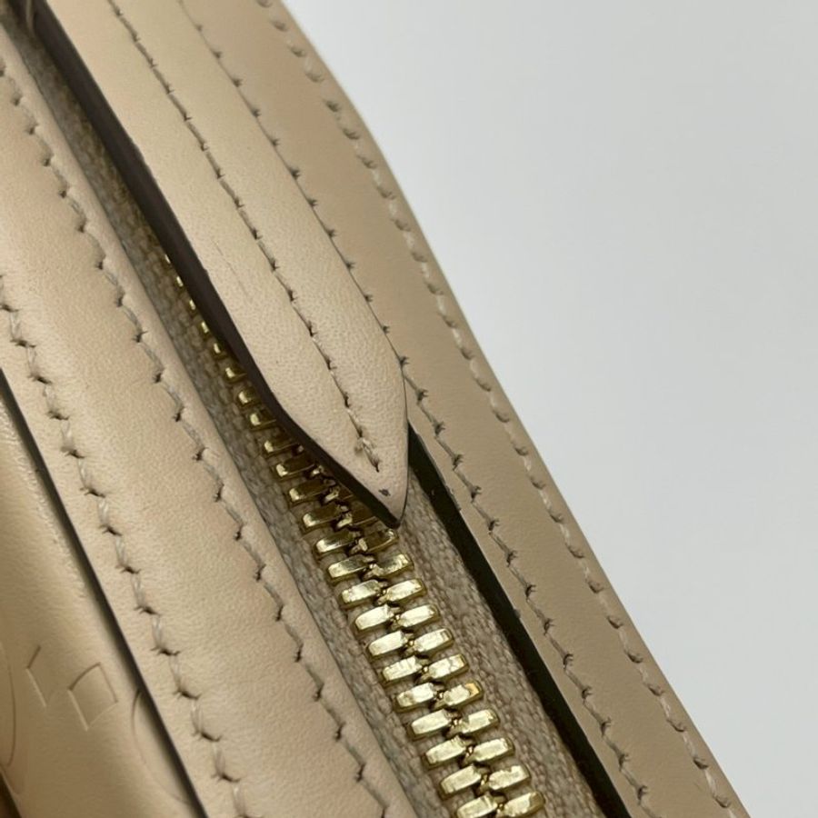 GUCCI SUPER MINI 鍊條包 米白色-13