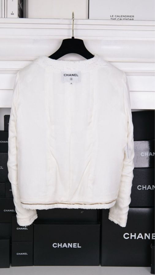 Chanel 25P白色重工珍珠滚边粗花呢上衣外套-6
