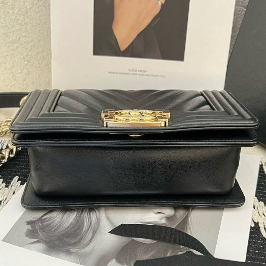 近新品 香奈兒/Chanel Leboy黑金牛皮小號鏈條包-7