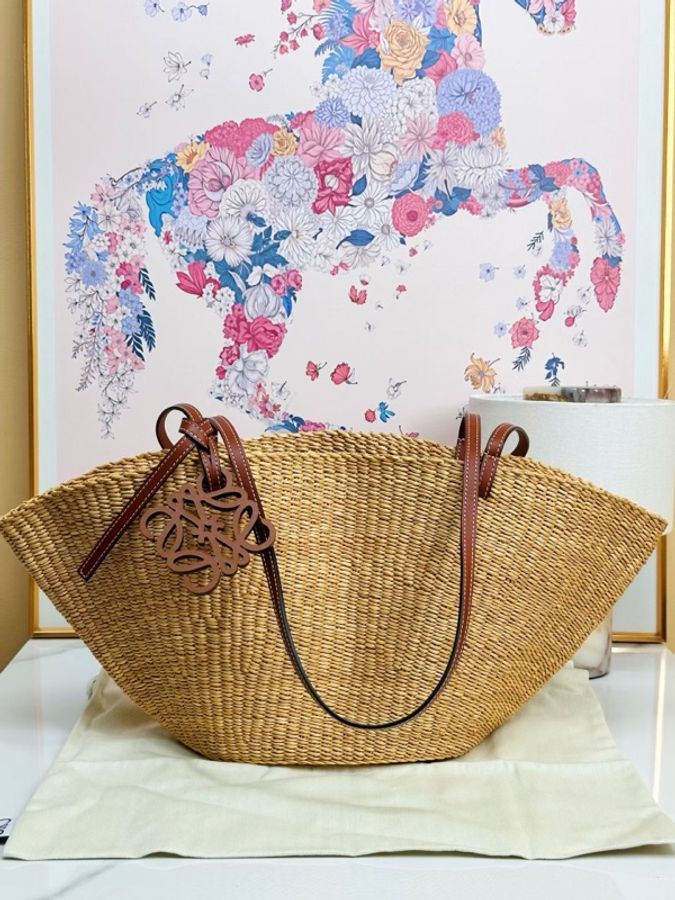 LOEWE 羅意威 黃色草編包 菜籃子（配防塵袋）尺寸48*22*13-1