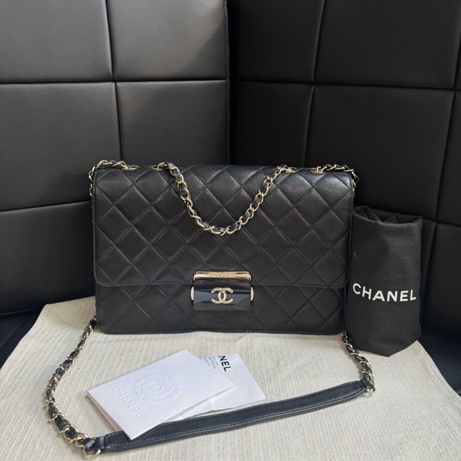 香奈兒Chanel 黑金琺瑯扣季節限定 羊皮手提包單肩包斜挎包-0