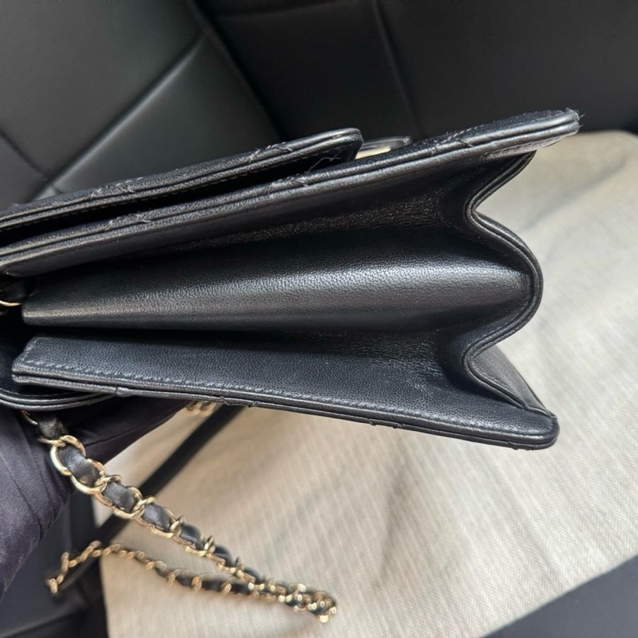 香奈兒Chanel 黑金琺瑯扣季節限定 羊皮手提包單肩包斜挎包-6