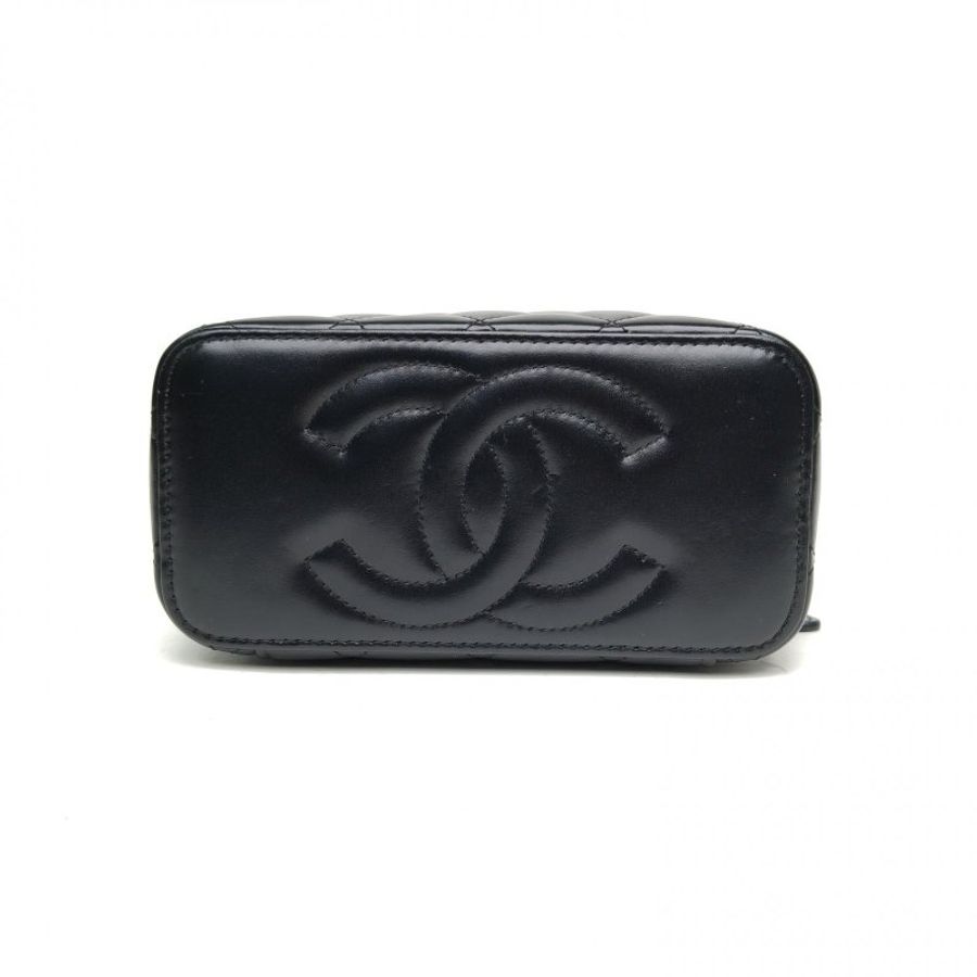 CHANEL 化妝包長盒子雙金珠皮穿鏈黑色牛皮金扣肩背包-4