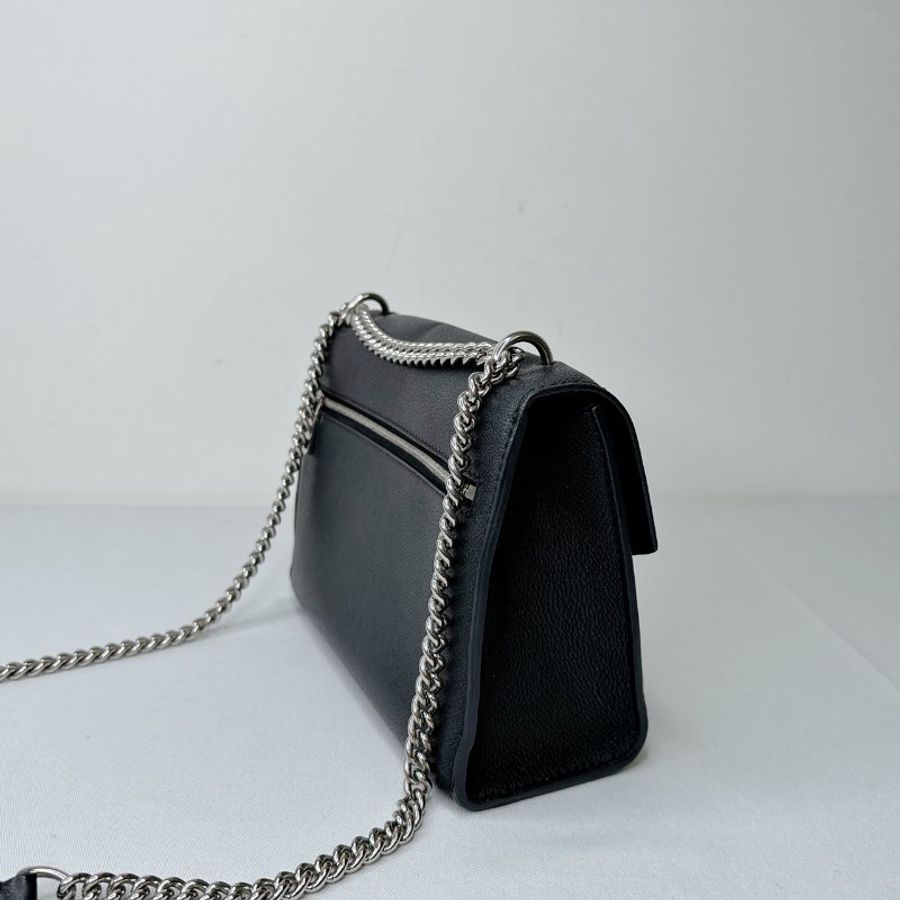 LV Mylockme小牛皮鍊帶斜背包-5