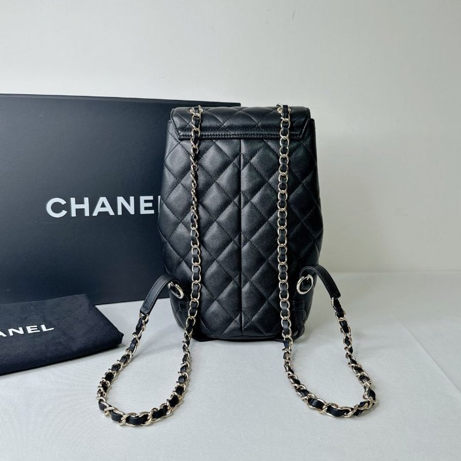 CHANEL 黑金荔枝牛雙口袋後背包-1