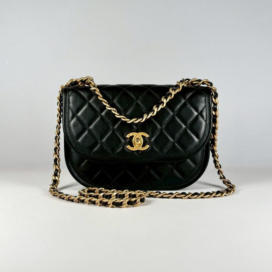 CHANEL 黑色 小牛皮 菱格 霧金鍊 二用 馬鞍包 AS4845-0