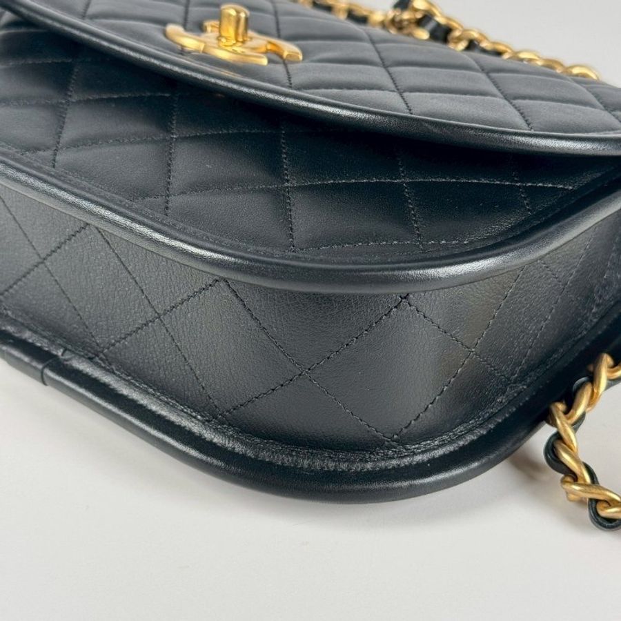 CHANEL 黑色 小牛皮 菱格 霧金鍊 二用 馬鞍包 AS4845-3