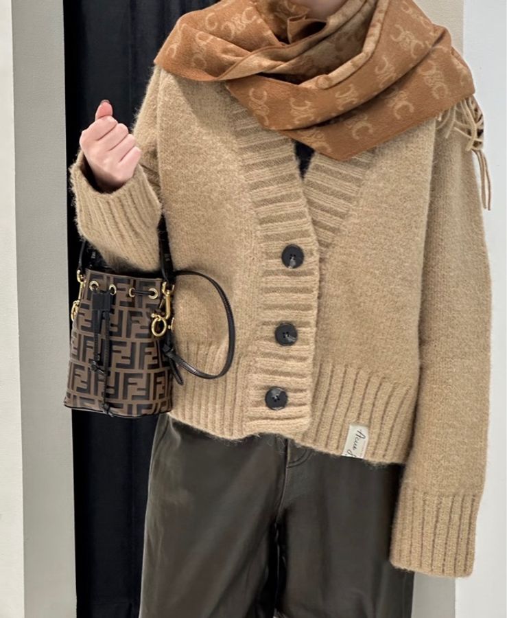 Fendi 棕色原花接牛皮Mon Tresor兩用水桶包-0