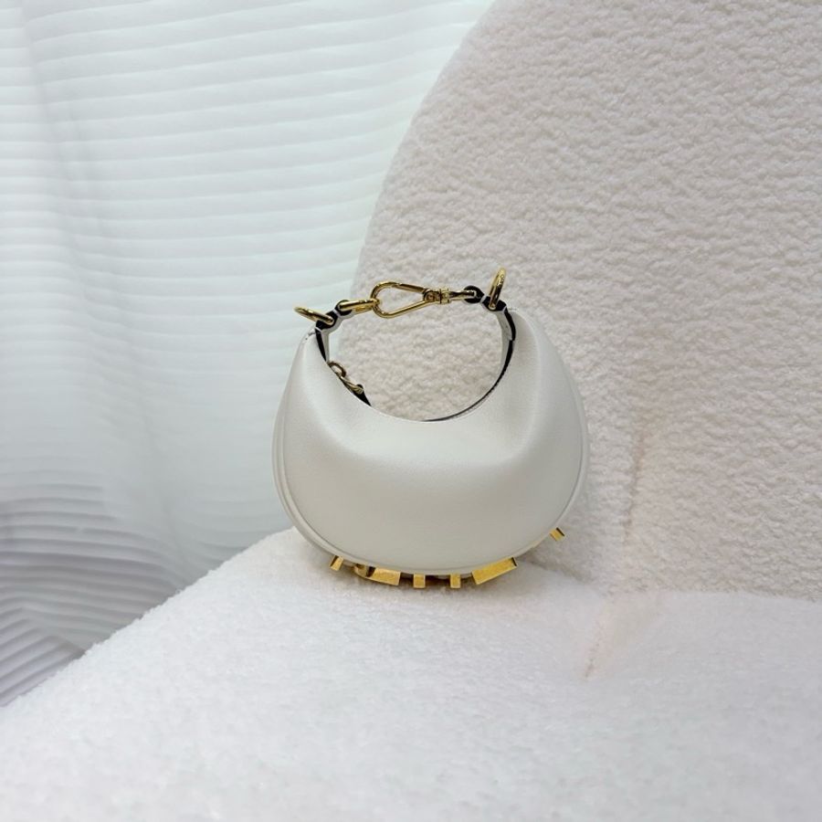 Fendi 白金小牛皮Fendigraphy mini 半月包-1