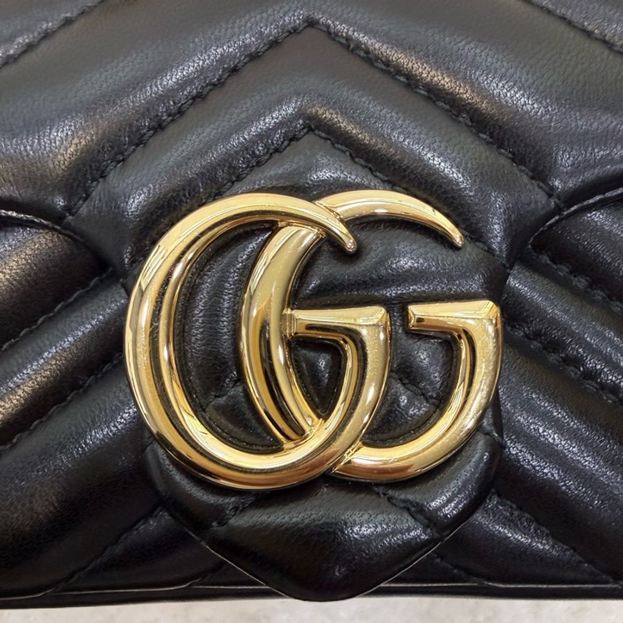 Gucci 黑淡金羊皮mini marmont 斜背包-17
