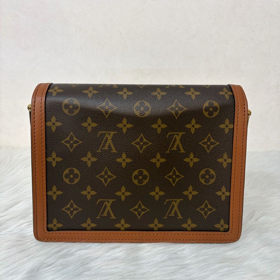 LV M44391 達芙妮 Dauphine 雙色 Monogram Reverse 金鍊 肩背包斜背包兩用包-3