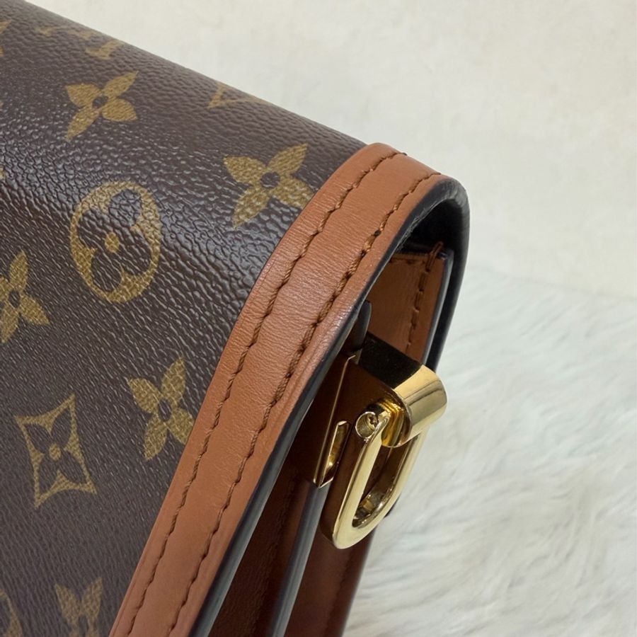 LV M44391 達芙妮 Dauphine 雙色 Monogram Reverse 金鍊 肩背包斜背包兩用包-16