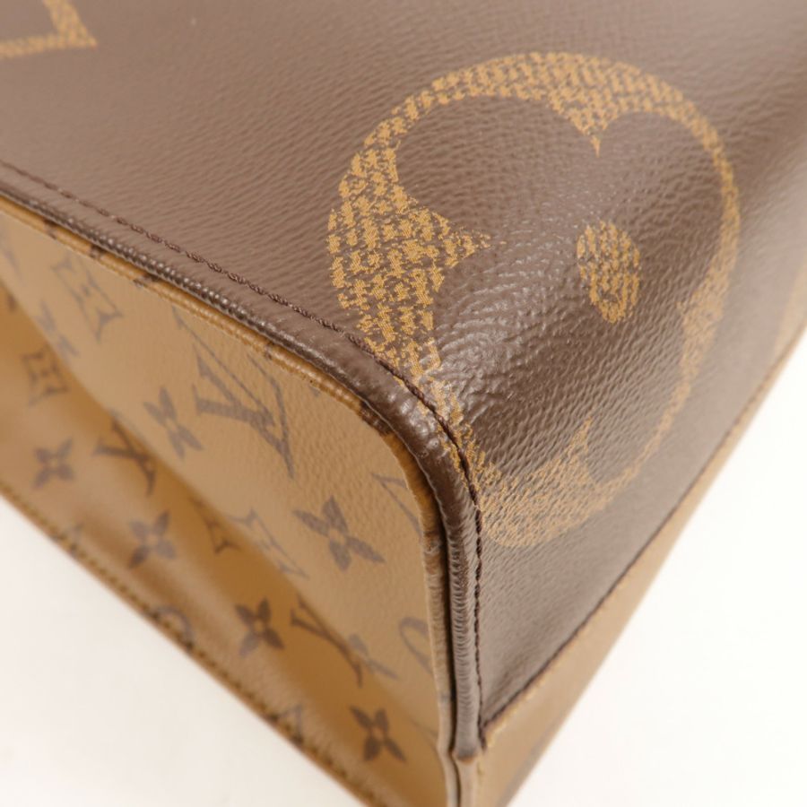 LOUIS VUITTON Monogram Giant On The Go MM金扣手挽肩背兩用袋-7