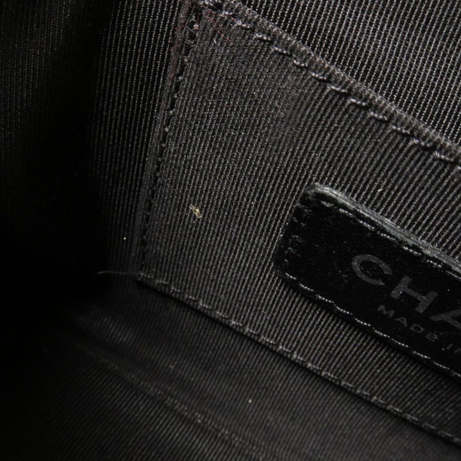 CHANEL 牛皮皮革Mini Flap 17cm鏈帶肩背袋-15