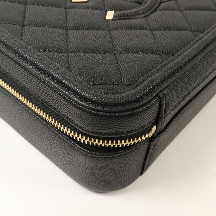 CHANEL 牛皮皮革CC Filigree Vanity Case Medium鏈帶手挽肩背兩用袋-11