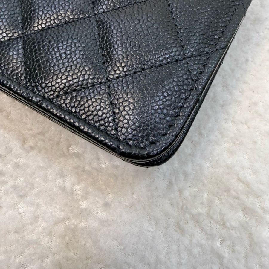 Chanel 黑金荔枝紋牛皮鏤空雙C 手柄woc-14