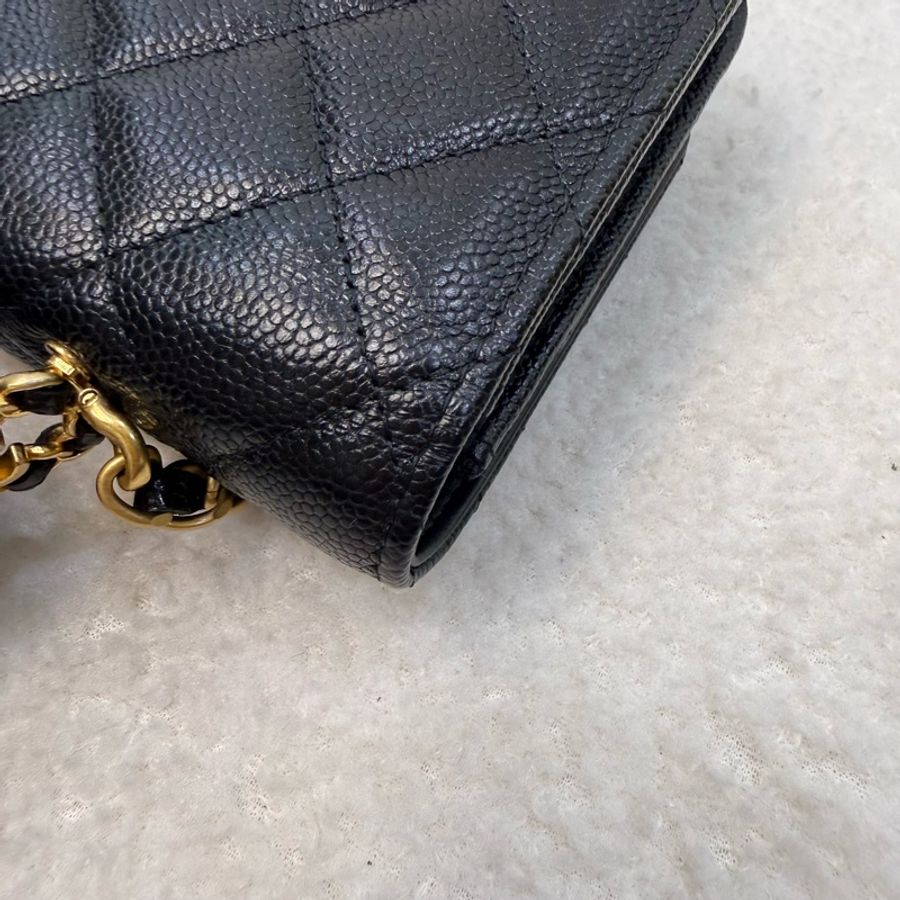 Chanel 黑金荔枝紋牛皮鏤空雙C 手柄woc-18