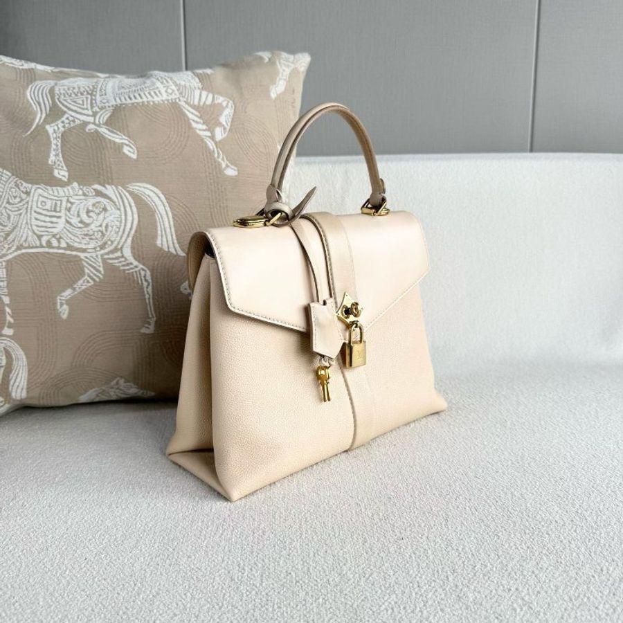 LV全皮Rose Des Vents手提斜背包 奶白色 牛皮 27*20*11 98新配件肩帶 鏡子 鑰匙*2 鎖 塵袋-4
