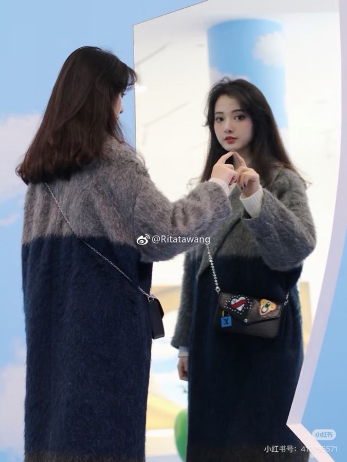 【威選精品】🖤 LOUIS VUITTON 黑色 Epi 水波紋限量徽章三合一鏈條包-2